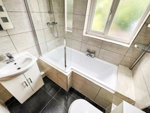 Batrhroom- click for photo gallery